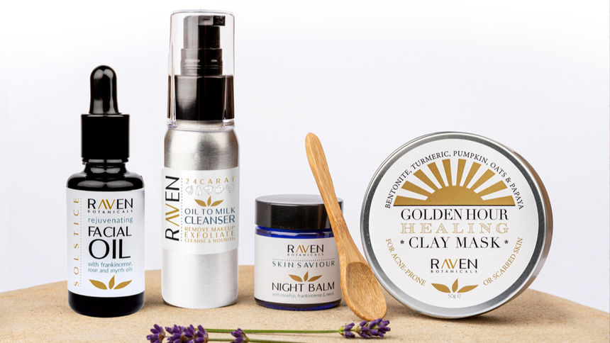 The Mór Card Raven Botanicals Gold Goddess Ritual Gift Set Unboxed