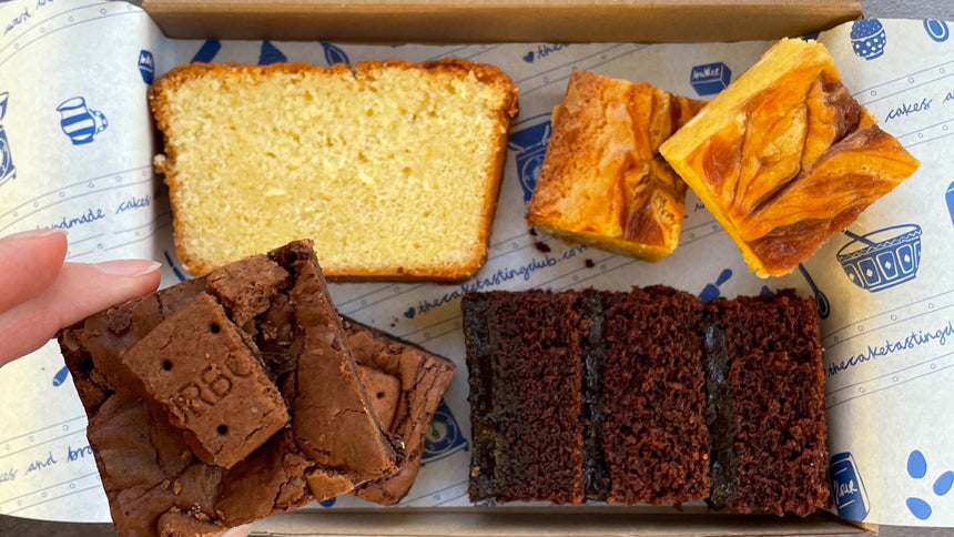 The Mór Card The Cake Tasting Club Brownies and Traybakes